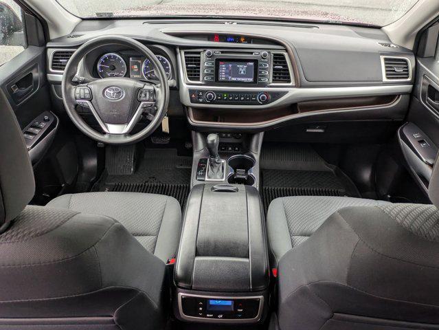 used 2018 Toyota Highlander car, priced at $23,796