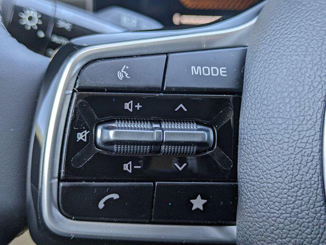 new 2025 Kia Sorento car, priced at $35,805
