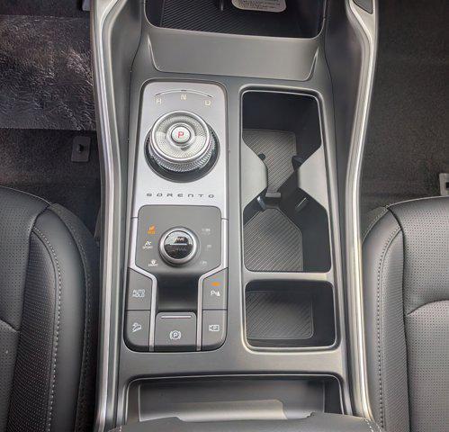new 2026 Kia Sorento Hybrid car, priced at $42,135