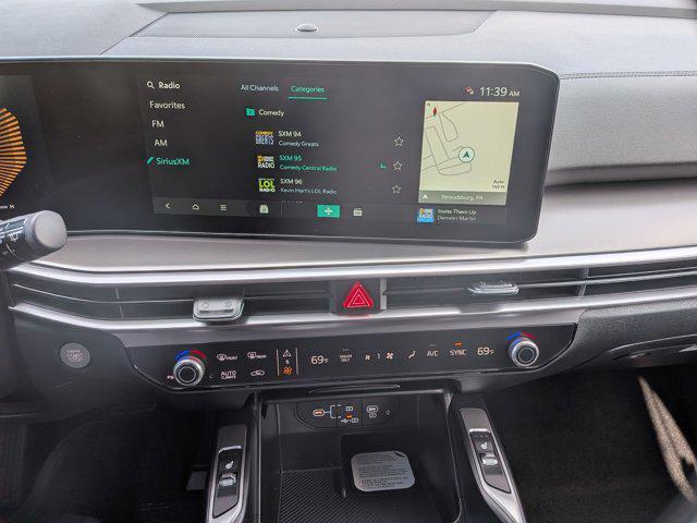 new 2026 Kia Sorento Hybrid car, priced at $42,135