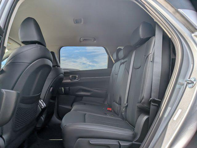 new 2026 Kia Sorento Hybrid car, priced at $42,135