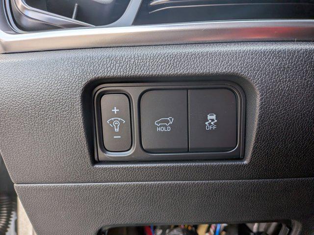 new 2026 Kia Sorento Hybrid car, priced at $42,135