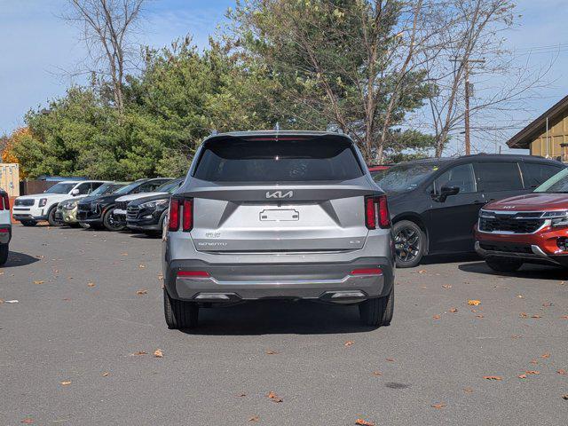 new 2026 Kia Sorento Hybrid car, priced at $42,135
