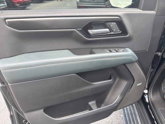 used 2025 GMC Yukon car, priced at $77,998