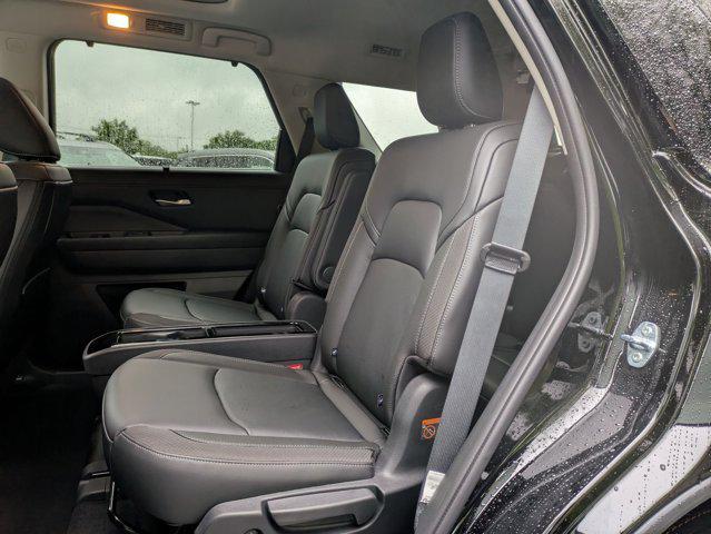 new 2025 Nissan Pathfinder car, priced at $41,745