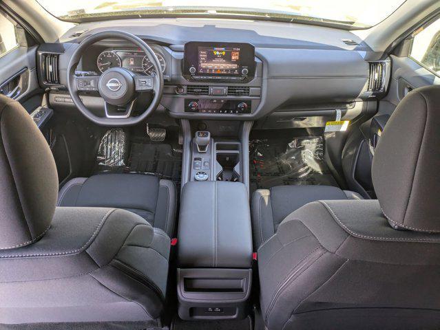 new 2025 Nissan Pathfinder car, priced at $34,656