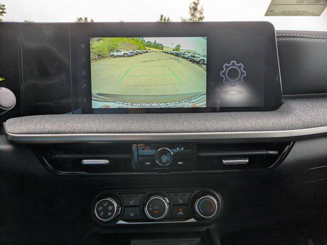 new 2025 Nissan Kicks car, priced at $26,943