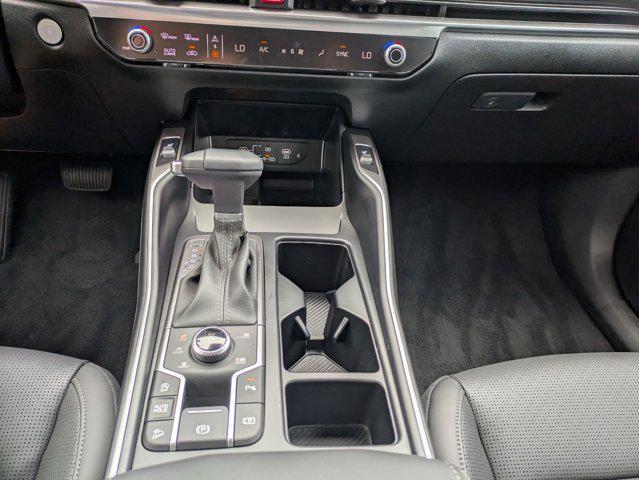new 2025 Kia Sorento car, priced at $39,205