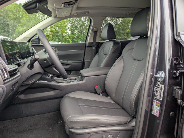 new 2025 Kia Sorento car, priced at $39,205
