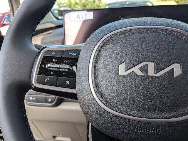 new 2025 Kia Carnival car, priced at $39,387