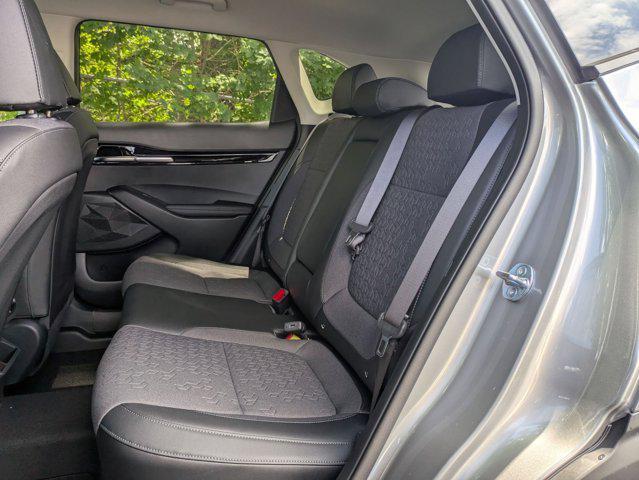 new 2025 Kia Seltos car, priced at $27,025