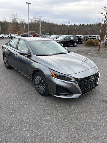 used 2023 Nissan Altima car, priced at $22,478