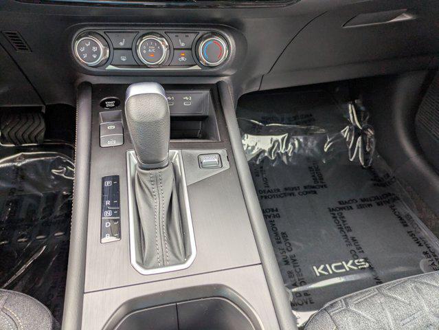 new 2025 Nissan Kicks car, priced at $27,010