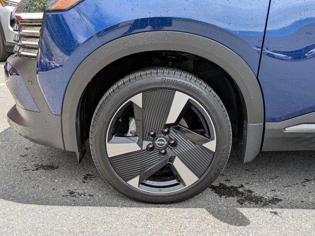 new 2025 Nissan Kicks car, priced at $28,782