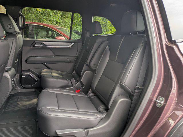 new 2025 GMC Acadia car, priced at $47,915