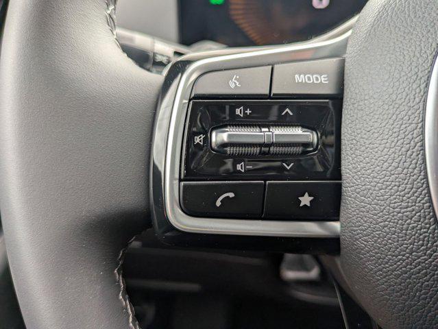 new 2025 Kia Sorento Hybrid car, priced at $38,301