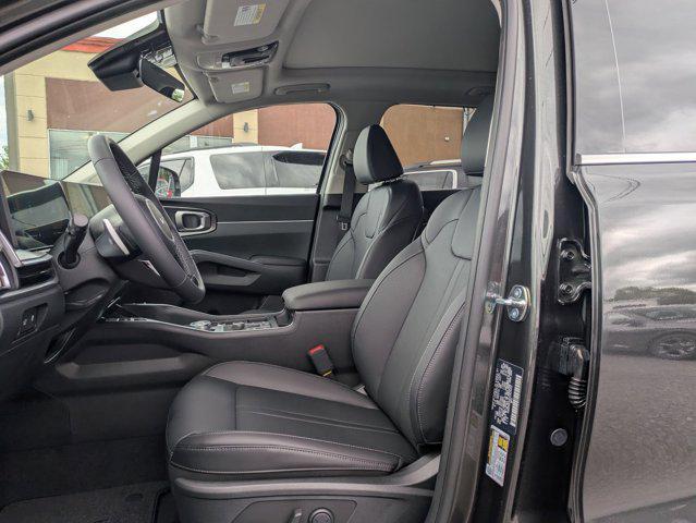 new 2025 Kia Sorento Hybrid car, priced at $38,301