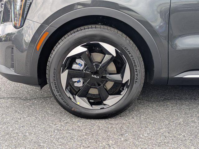 new 2025 Kia Sorento Hybrid car, priced at $38,301