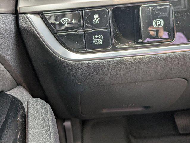 new 2025 Kia Sportage Hybrid car, priced at $32,825