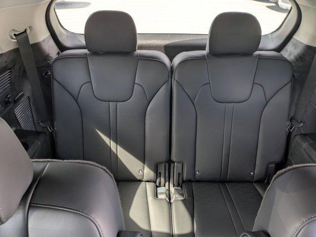 new 2025 Kia Sorento Hybrid car, priced at $37,186