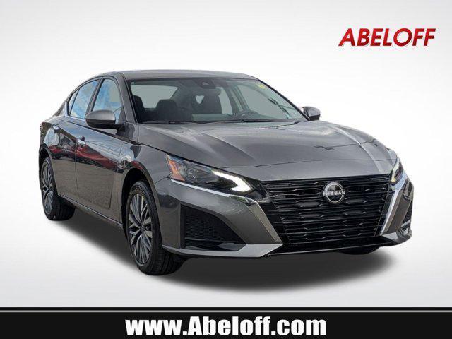 new 2025 Nissan Altima car, priced at $30,334