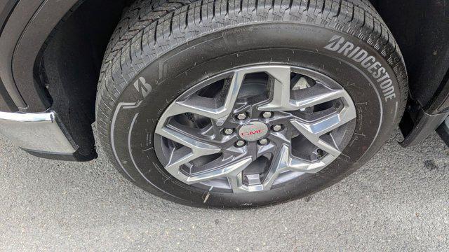 new 2025 GMC Sierra 1500 car, priced at $62,015