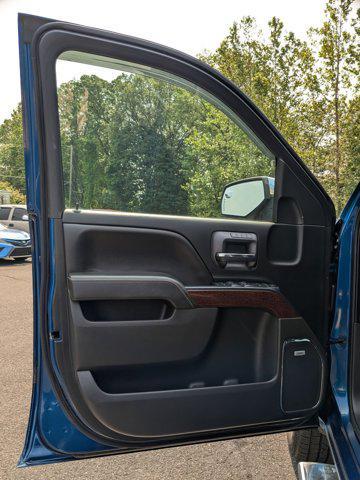used 2018 GMC Sierra 1500 car, priced at $27,882