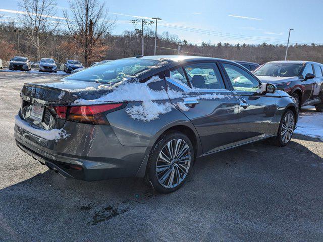 new 2025 Nissan Altima car, priced at $33,418