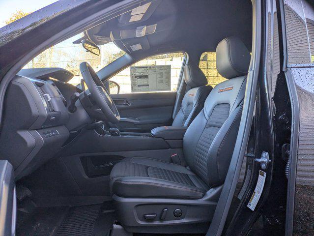 new 2025 Nissan Pathfinder car, priced at $37,442