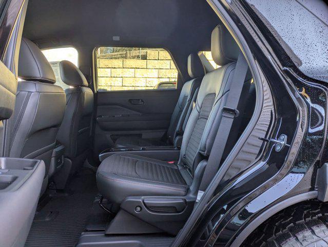 new 2025 Nissan Pathfinder car, priced at $37,442