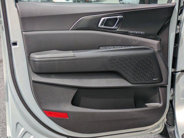 new 2025 Kia Carnival car, priced at $51,535
