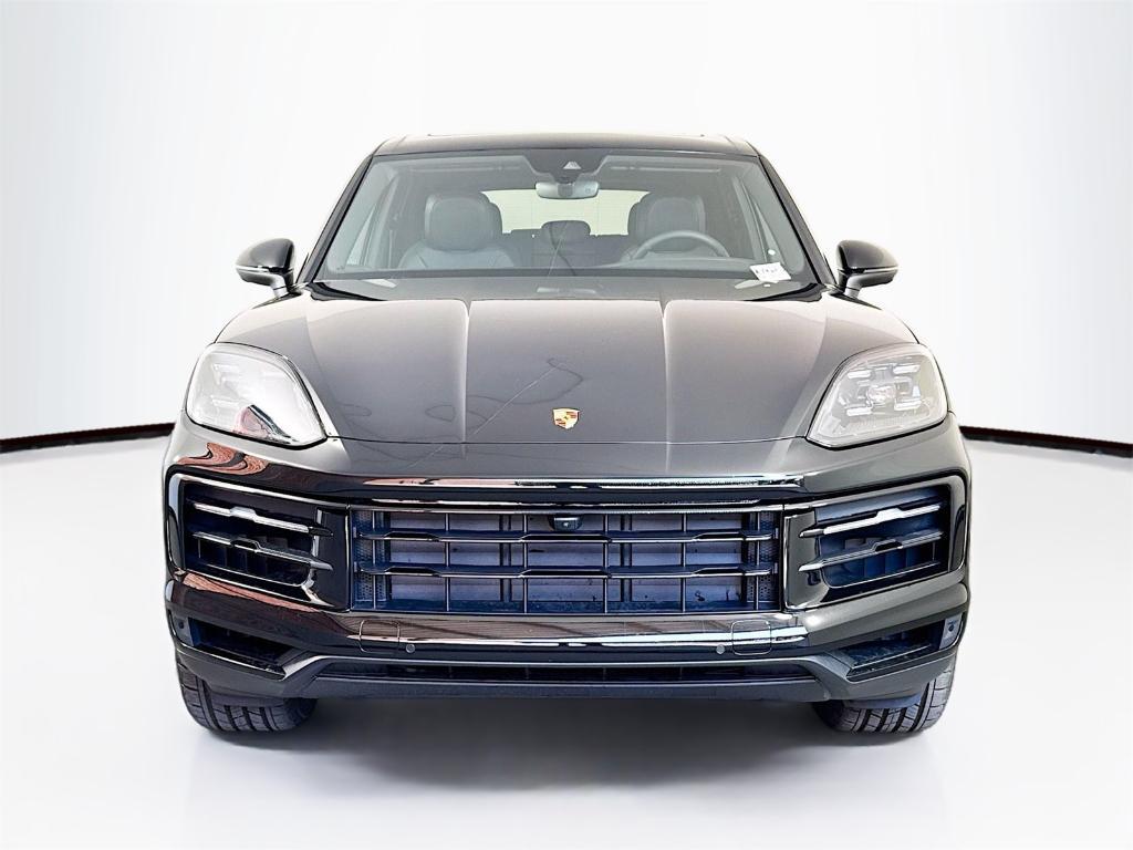 new 2025 Porsche Cayenne car, priced at $95,555