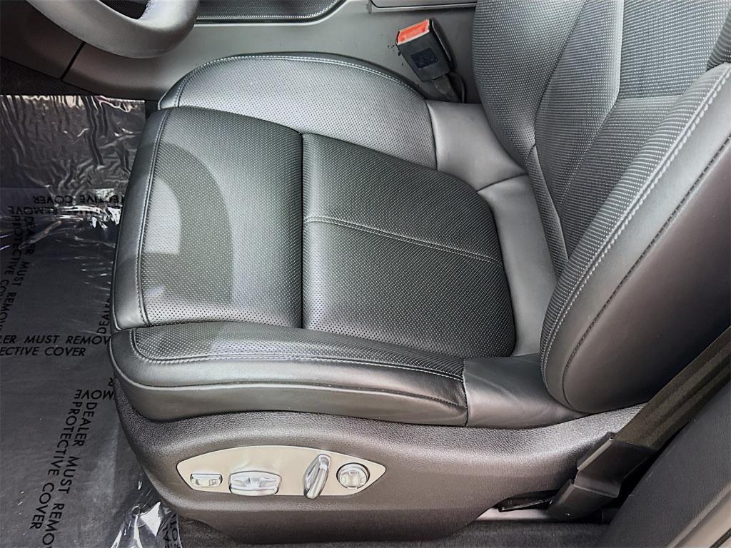 used 2025 Porsche Macan car, priced at $65,900