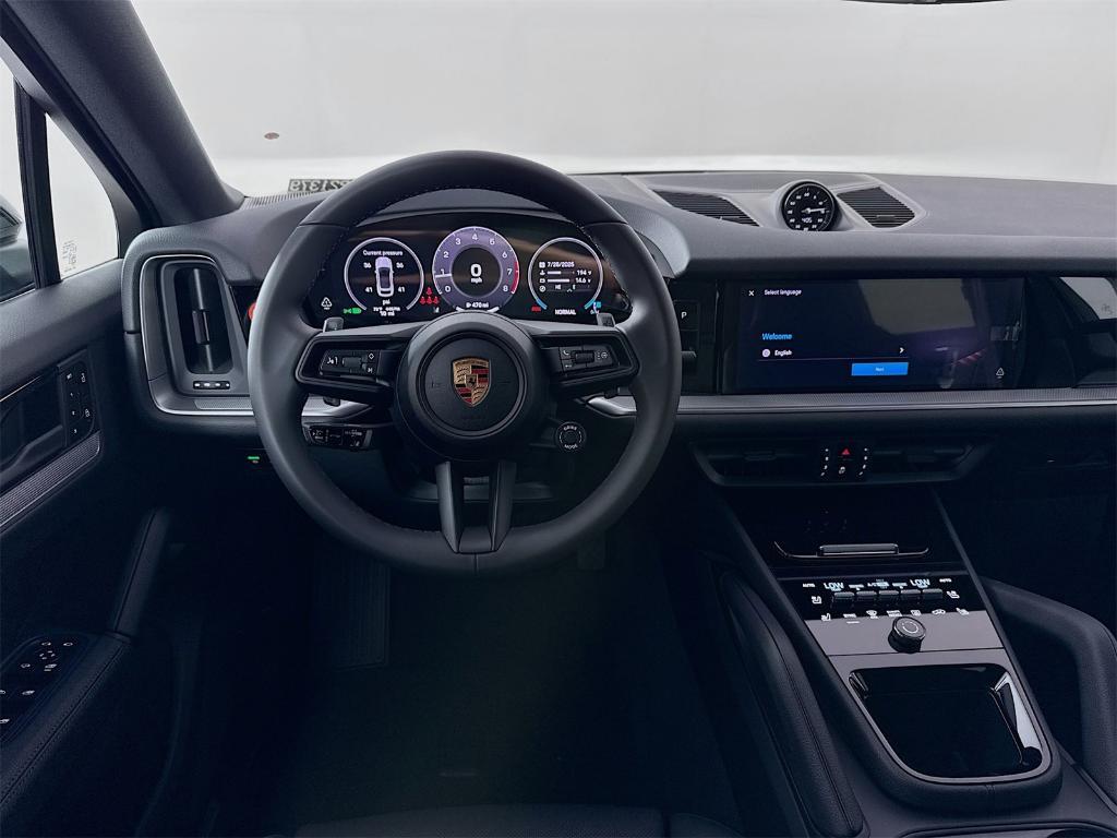 new 2025 Porsche Cayenne car, priced at $103,115
