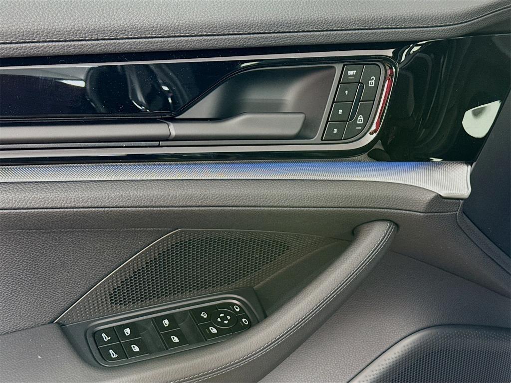 new 2025 Porsche Panamera car, priced at $116,655