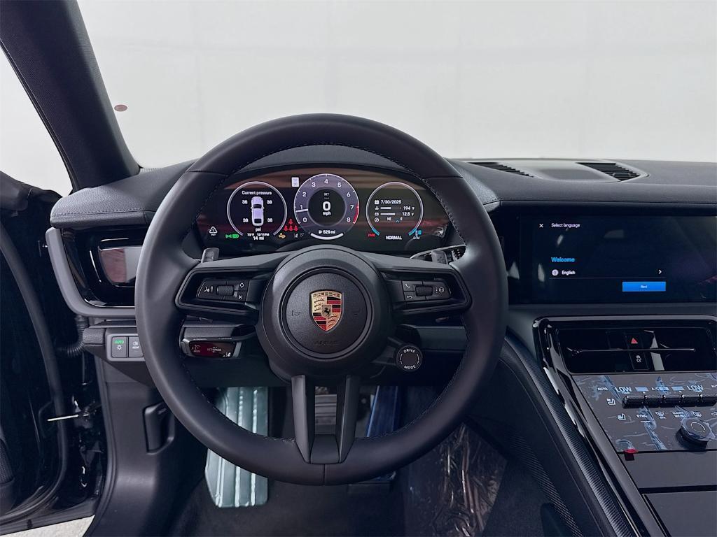 new 2025 Porsche Panamera car, priced at $116,655