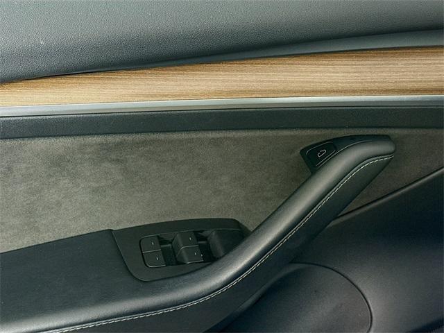 used 2022 Tesla Model 3 car, priced at $27,375