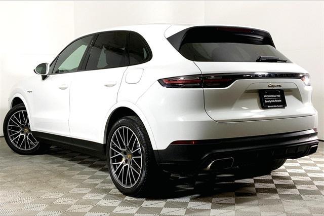 used 2020 Porsche Cayenne E-Hybrid car, priced at $49,998