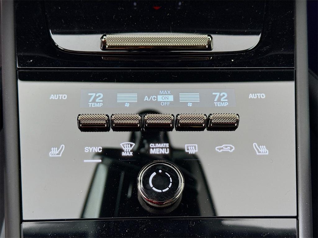 new 2025 Porsche Cayenne car, priced at $183,555