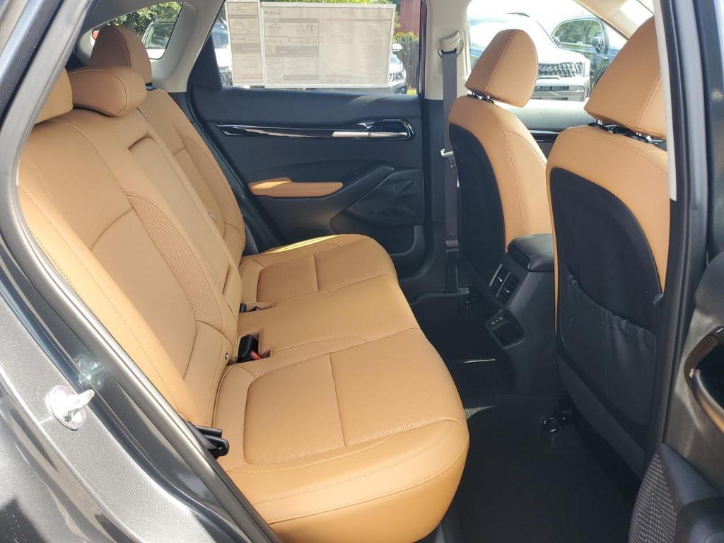 new 2025 Kia Seltos car, priced at $24,425