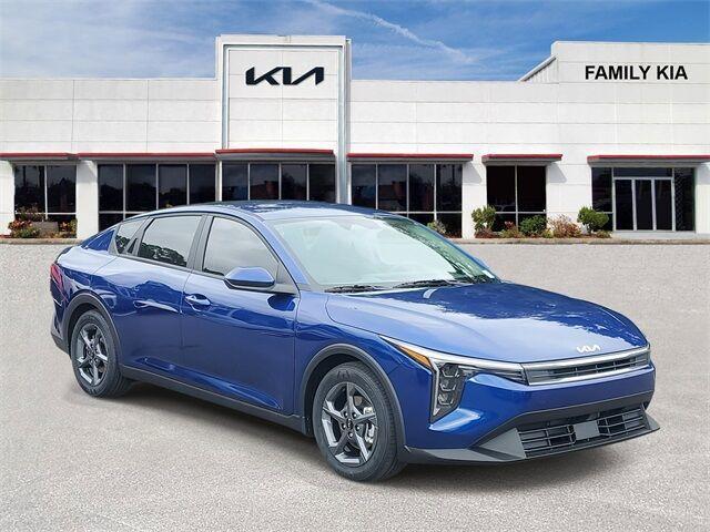 new 2025 Kia K4 car, priced at $23,156