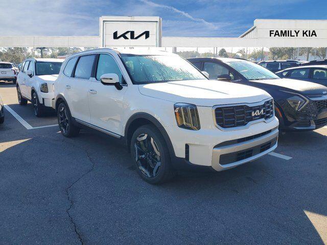 new 2025 Kia Telluride car, priced at $38,675