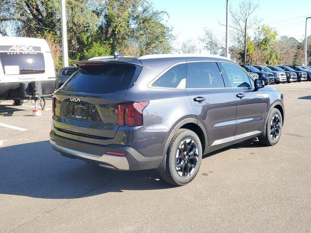 new 2025 Kia Sorento car, priced at $33,490