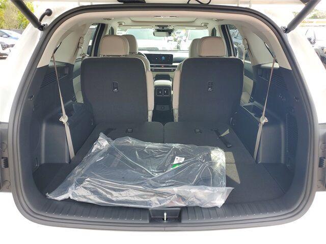 new 2025 Kia Sorento Hybrid car, priced at $37,600