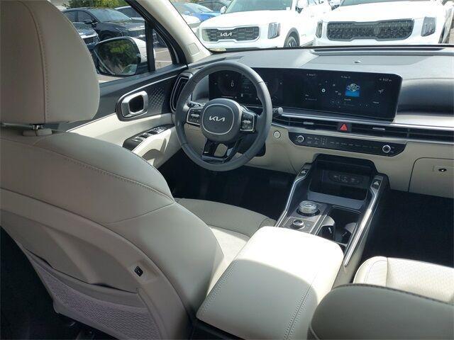 new 2025 Kia Sorento Hybrid car, priced at $37,600