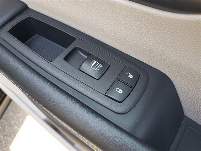 used 2023 Chrysler Pacifica car, priced at $22,800