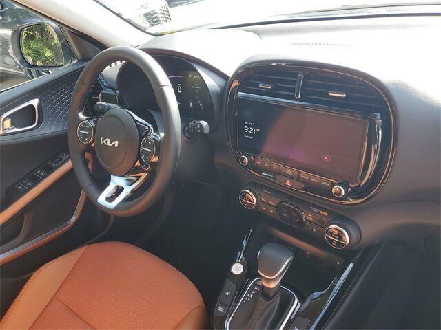 new 2025 Kia Soul car, priced at $25,992