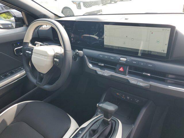 new 2025 Kia K4 car, priced at $27,351