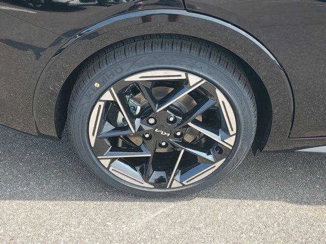 new 2025 Kia K4 car, priced at $27,351