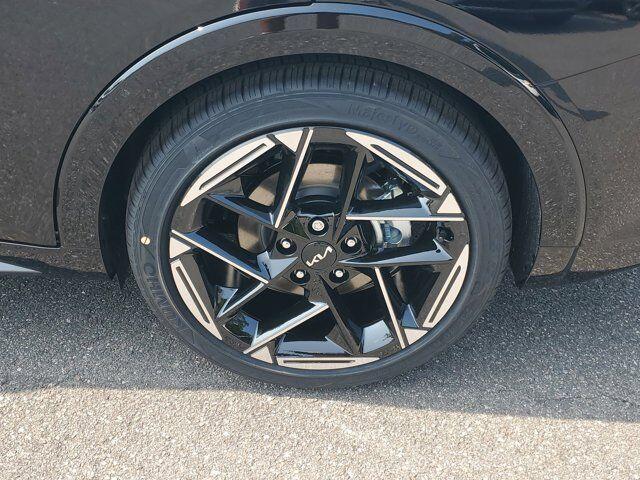 new 2025 Kia K4 car, priced at $27,351